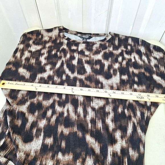 NWT Simply Vera Wang Leopard Print Top with 3/4 Sleeves & Tie Sash Sz XS - Picture 7 of 9